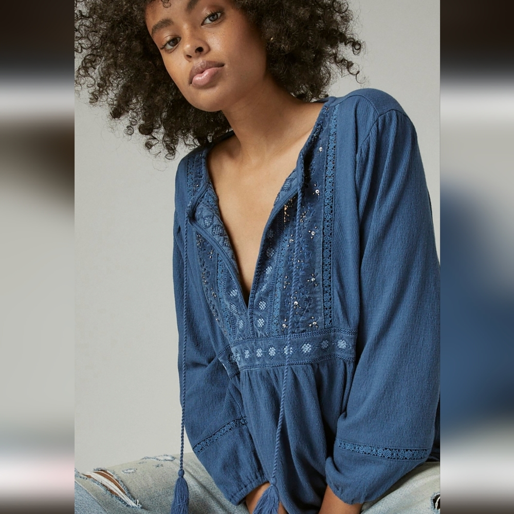 Lucky Brand Blue Beaded  Long Sleeve Velvet Yoke Top Size M